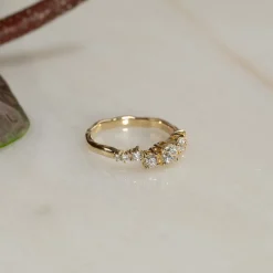 ORGANIC CLUSTER DIAMOND RING - 0.7ct - YG