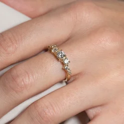 ORGANIC CLUSTER DIAMOND RING - 0.7ct - YG