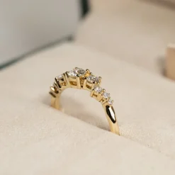 ORGANIC CLUSTER DIAMOND RING - 0.7ct - YG