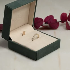 OVAL-CUT FULL-ALLIANCE DIAMOND RING - 2.0ct - YG