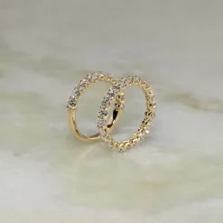 OVAL-CUT FULL-ALLIANCE DIAMOND RING - 2.0ct - YG