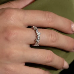 PEAR ALLIANCE CLUSTER DIAMOND RING - 1.2ct - WG