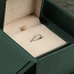 PRINCESS-CUT FULL-ALLIANCE DIAMOND RING - 2.0ct - WG