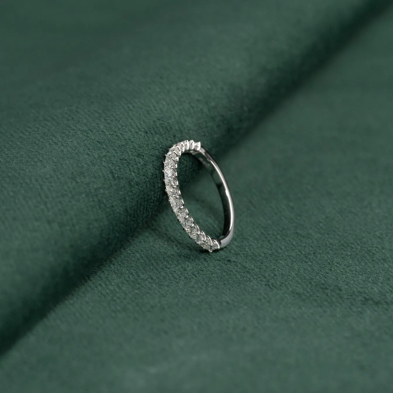 PRINCESS-CUT HALF-ALLIANCE DIAMOND RING - 0.5ct - WG