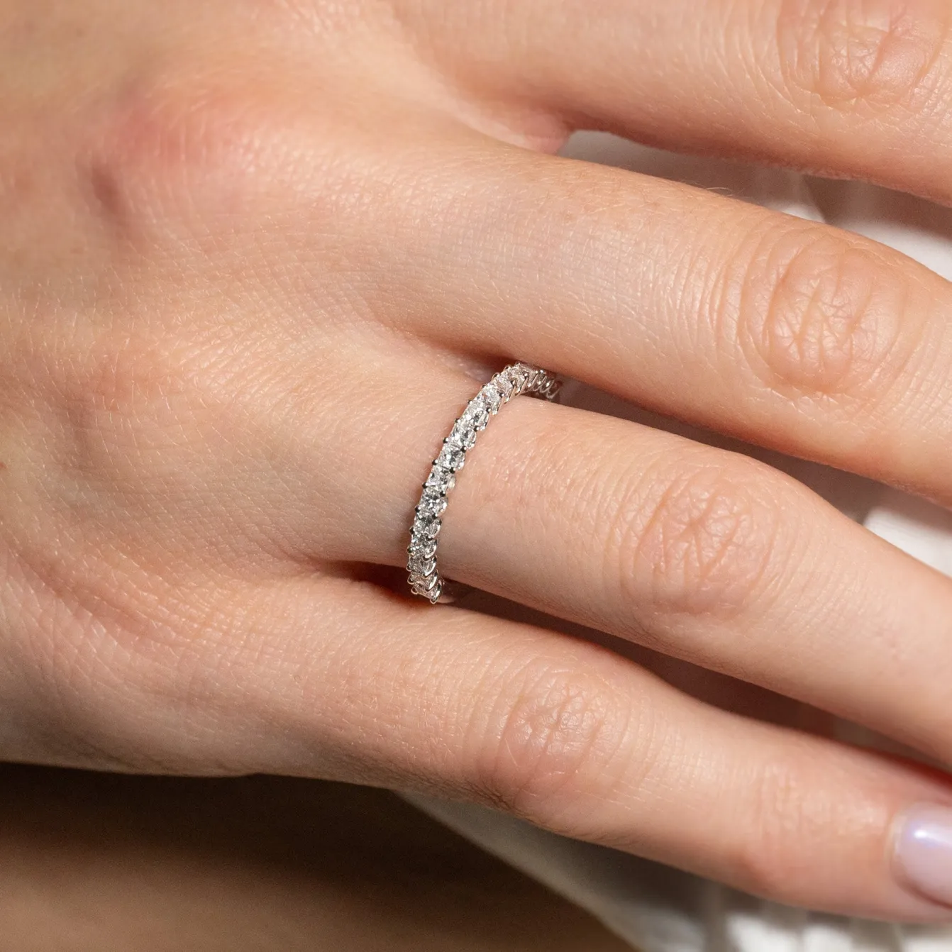PRINCESS-CUT HALF-ALLIANCE DIAMOND RING - 0.5ct - WG