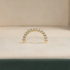 PRINCESS-CUT HALF-ALLIANCE DIAMOND RING - 1.0ct - YG