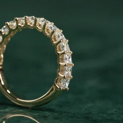 PRINCESS-CUT HALF-ALLIANCE DIAMOND RING - 1.5ct - YG