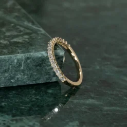 PRINCESS-CUT HALF-ALLIANCE DIAMOND RING - 0.5ct - YG