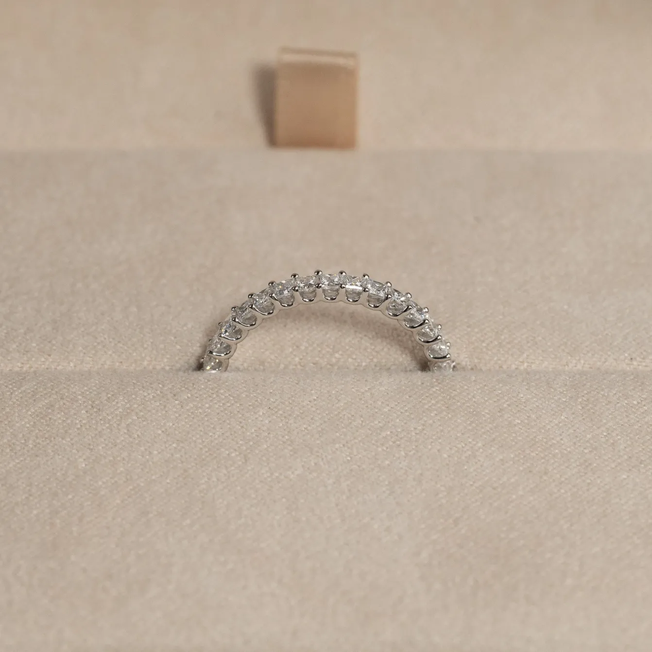 PRINCESS-CUT HALF-ALLIANCE DIAMOND RING - 0.5ct - WG