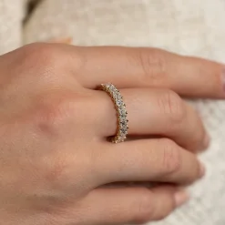 PRINCESS-CUT HALF-ALLIANCE DIAMOND RING - 1.5ct - YG