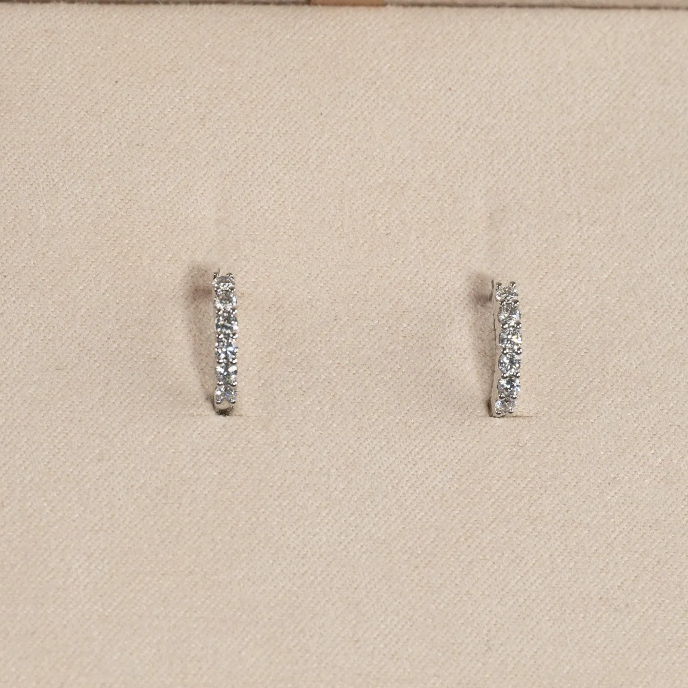 PRONG DIAMOND CREOL EARRING - 0.35ct - WG