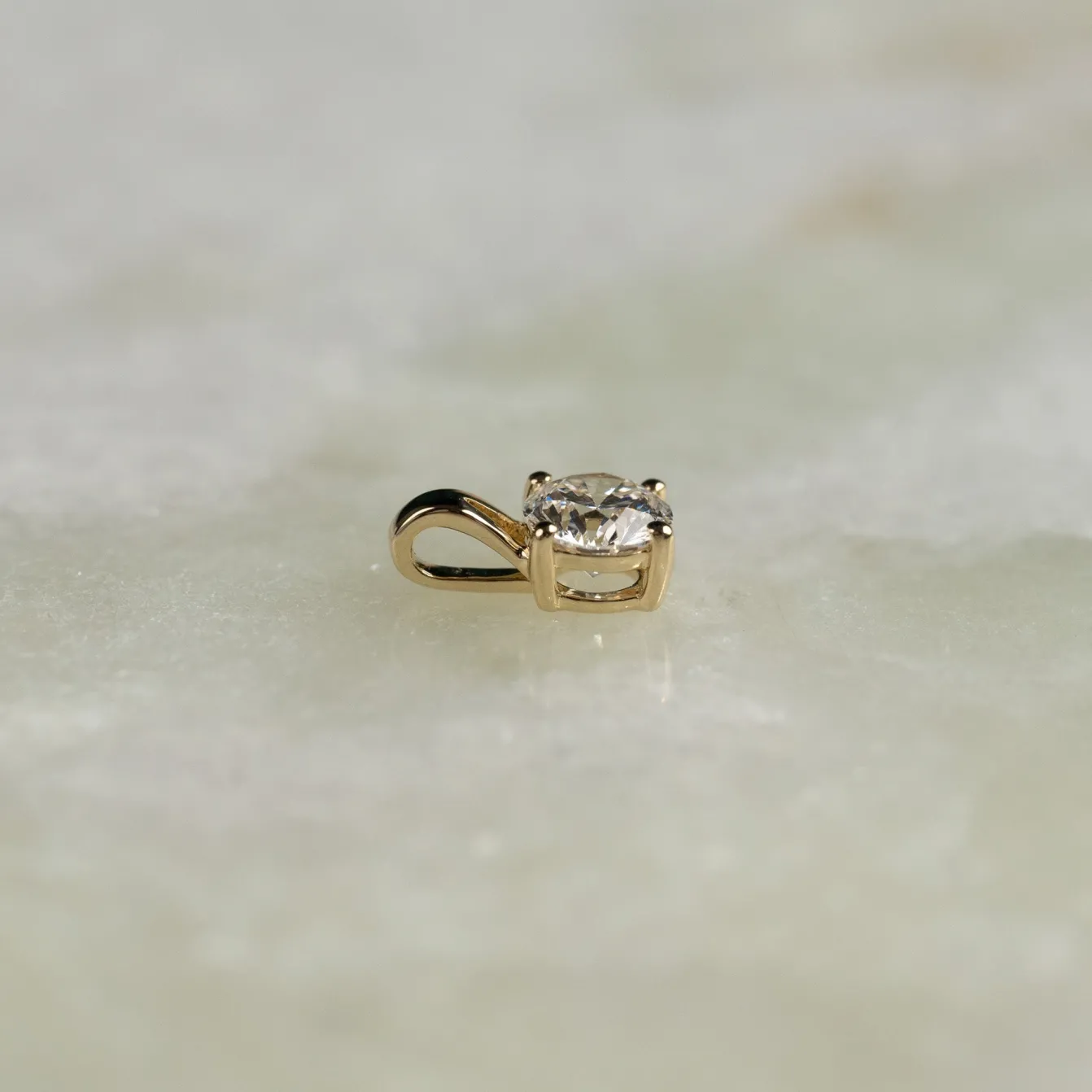 PRONG SOLITAIRE DIAMOND PENDANT - 0.5ct - YG
