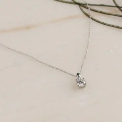PRONG SOLITAIRE DIAMOND PENDANT - 0.75ct - WG