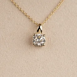 PRONG SOLITAIRE DIAMOND PENDANT - 0.75ct - YG