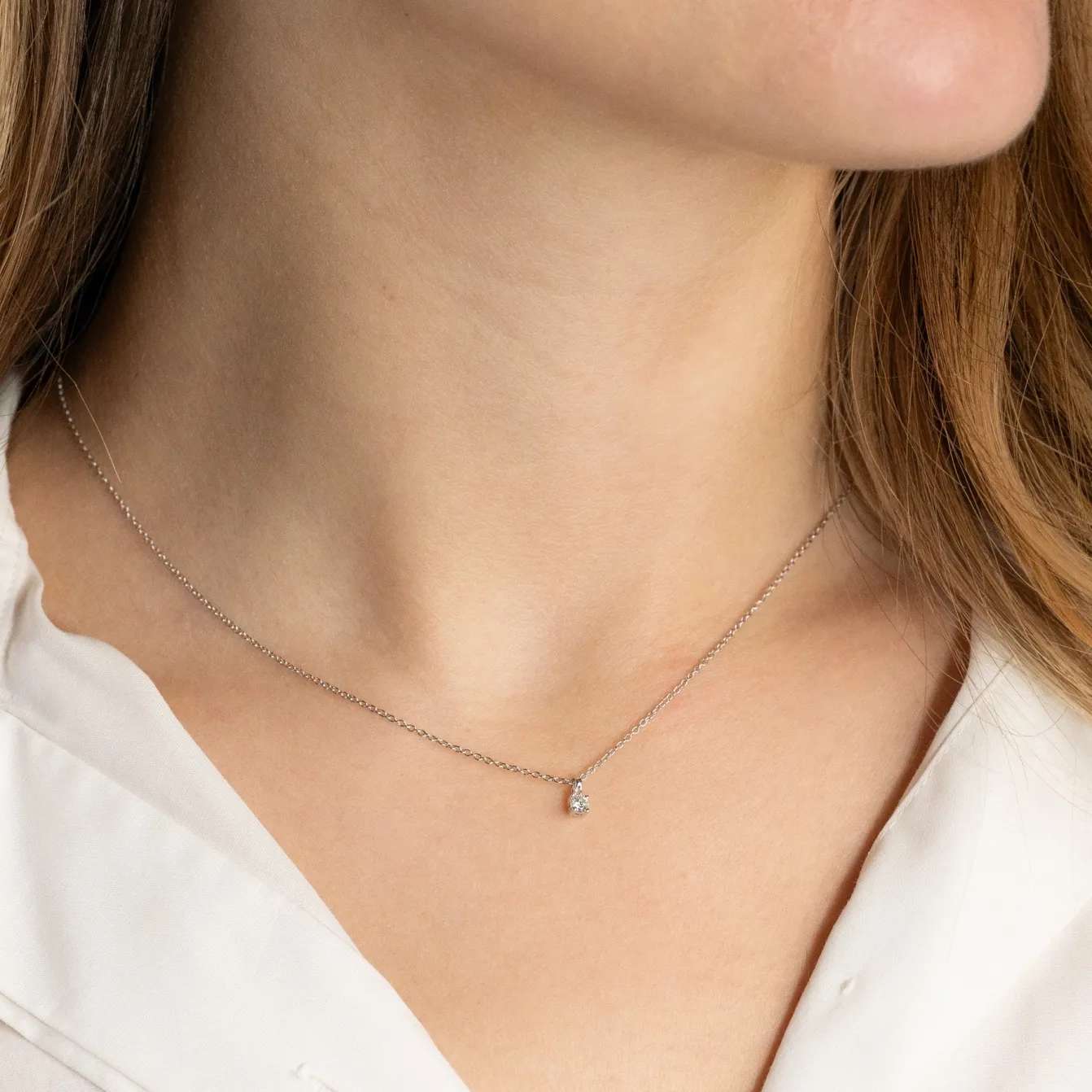 PRONG SOLITAIRE DIAMOND PENDANT - 0.1ct - WG