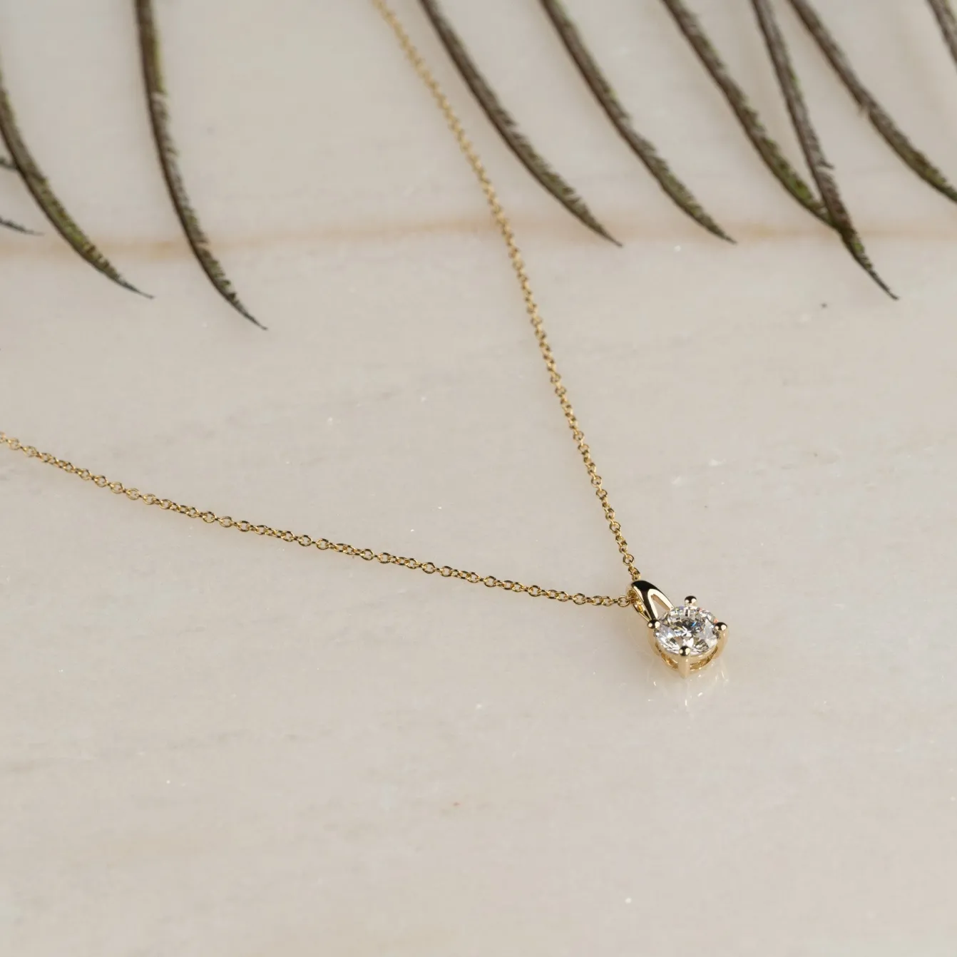 PRONG SOLITAIRE DIAMOND PENDANT - 0.75ct - YG