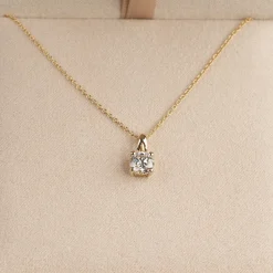 PRONG SOLITAIRE DIAMOND PENDANT - 0.75ct - YG