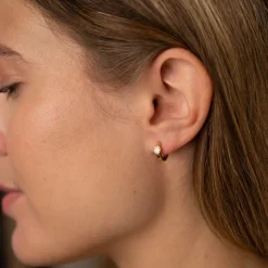REBEKKA CRYSTAL GOLDEN CREOL EARRING - Sisi Copenhagen
