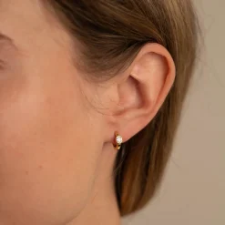 REBEKKA CRYSTAL GOLDEN CREOL EARRING - Sisi Copenhagen