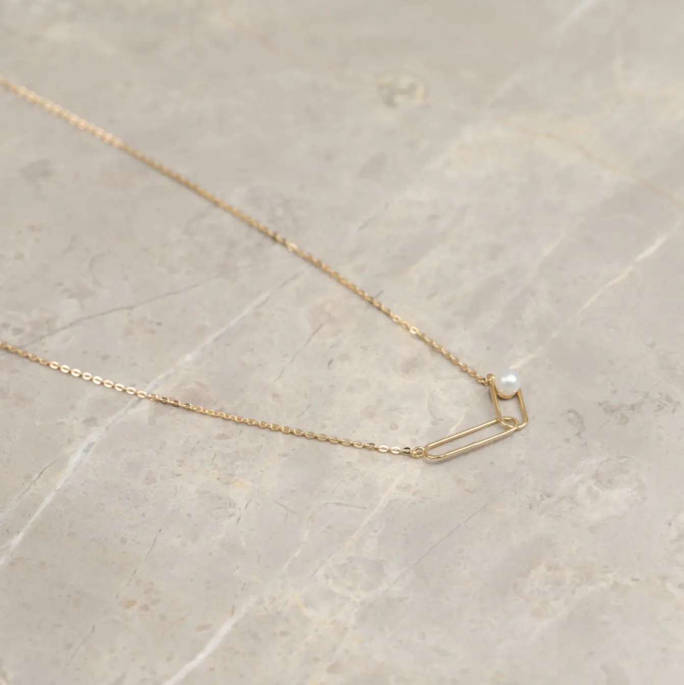 RIVA PEARL SOLID GOLD NECKLACE
