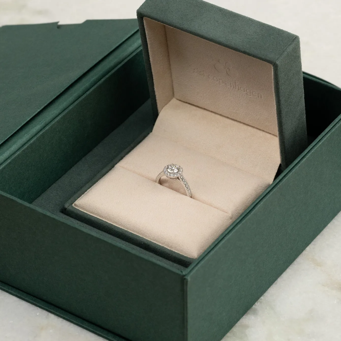 ROUND HALO ALLIANCE DIAMOND RING - 1.2ct - WG
