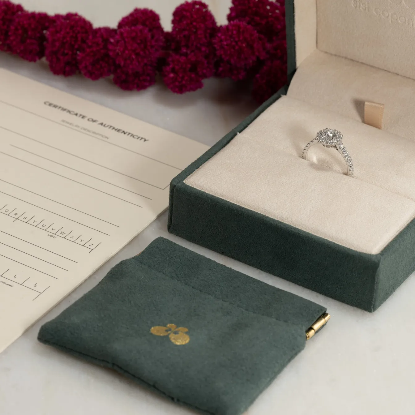 ROUND HALO ALLIANCE DIAMOND RING - 0.85ct - WG