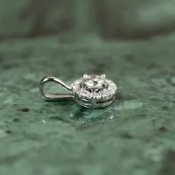 ROUND HALO DIAMOND PENDANT - 0.5ct - WG
