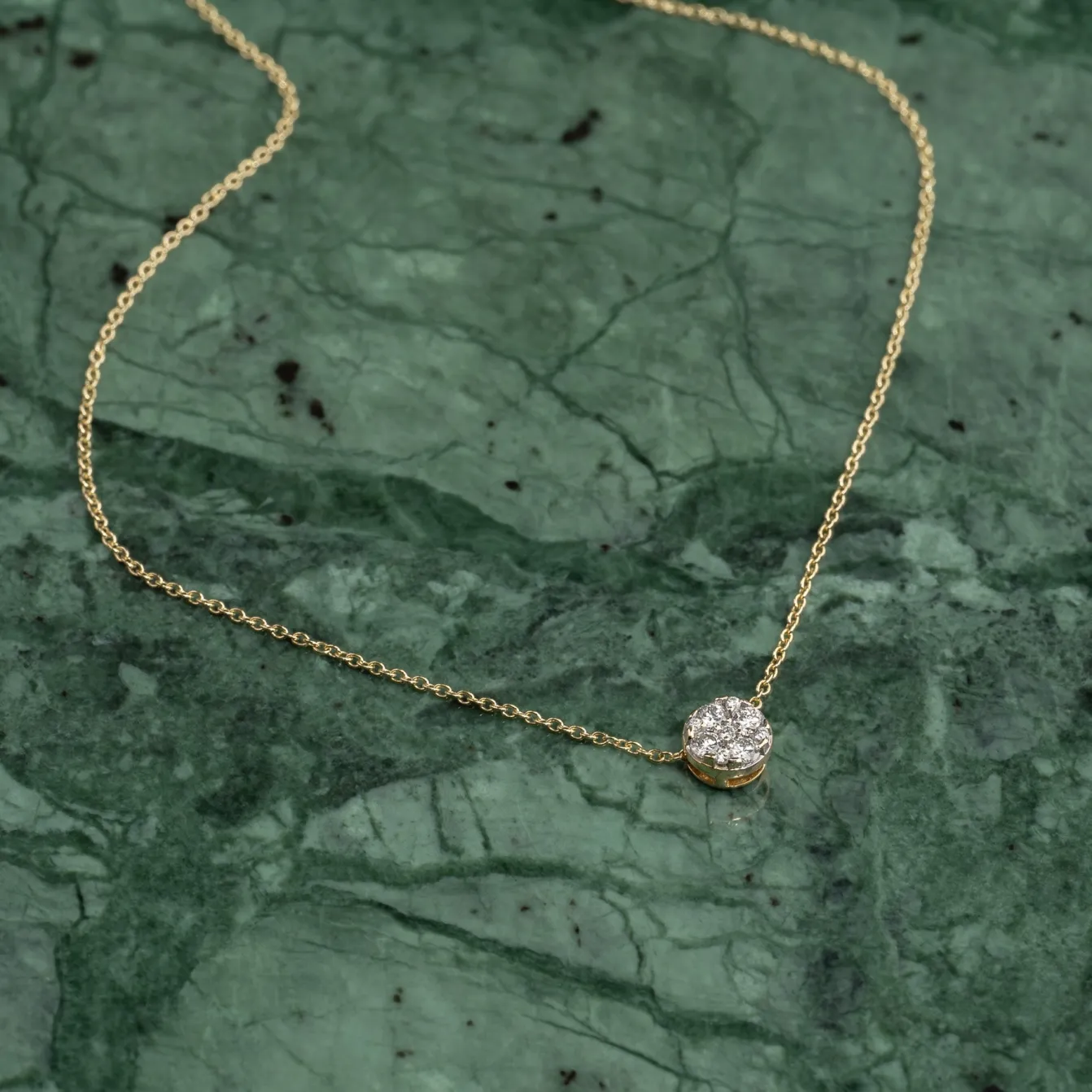 ROUND PAVE DIAMOND PENDANT - 0.2ct - YG