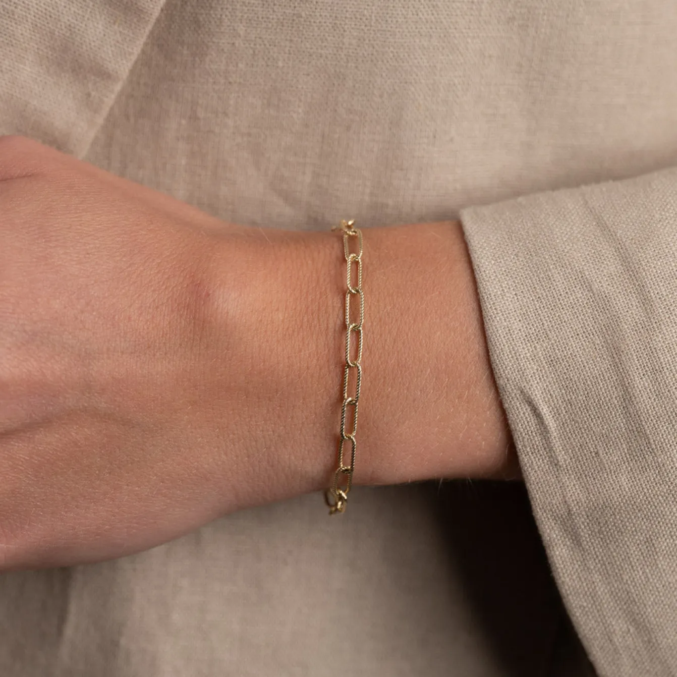 ROXANNE SOLID GOLD BRACELET - B&T Kustom Designs
