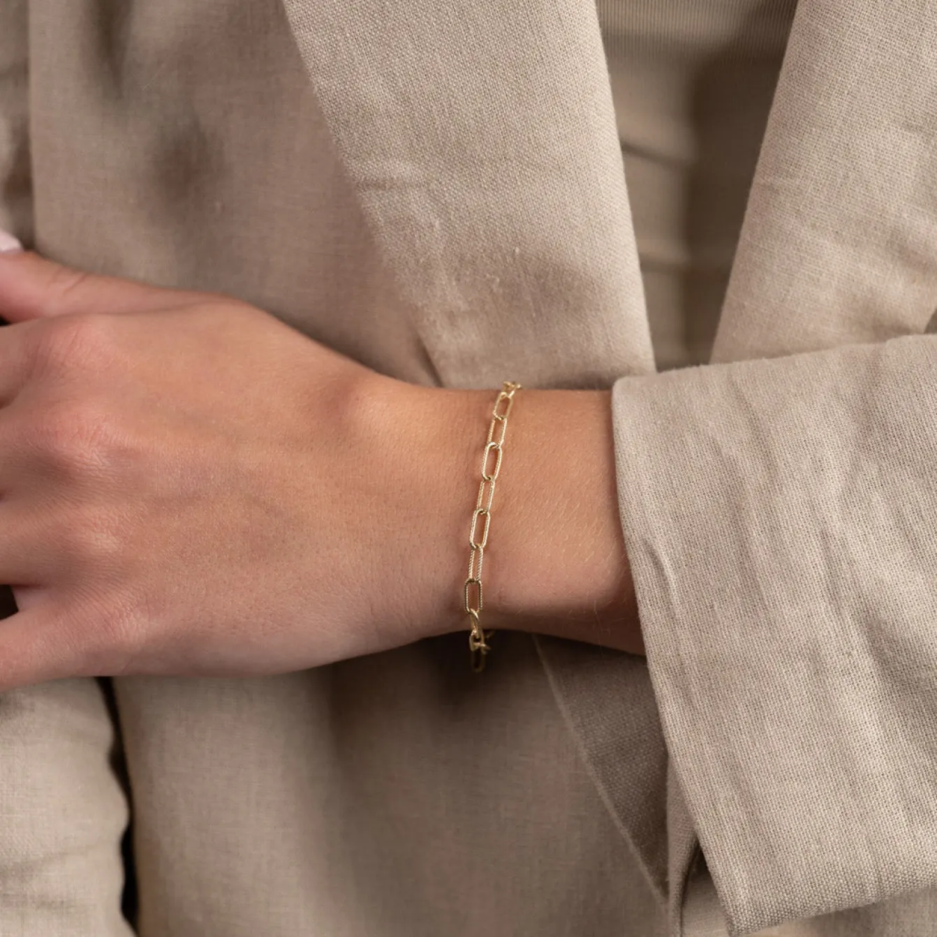 ROXANNE SOLID GOLD BRACELET - B&T Kustom Designs