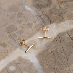 SCARLETT SOLID GOLD STUD EARRING