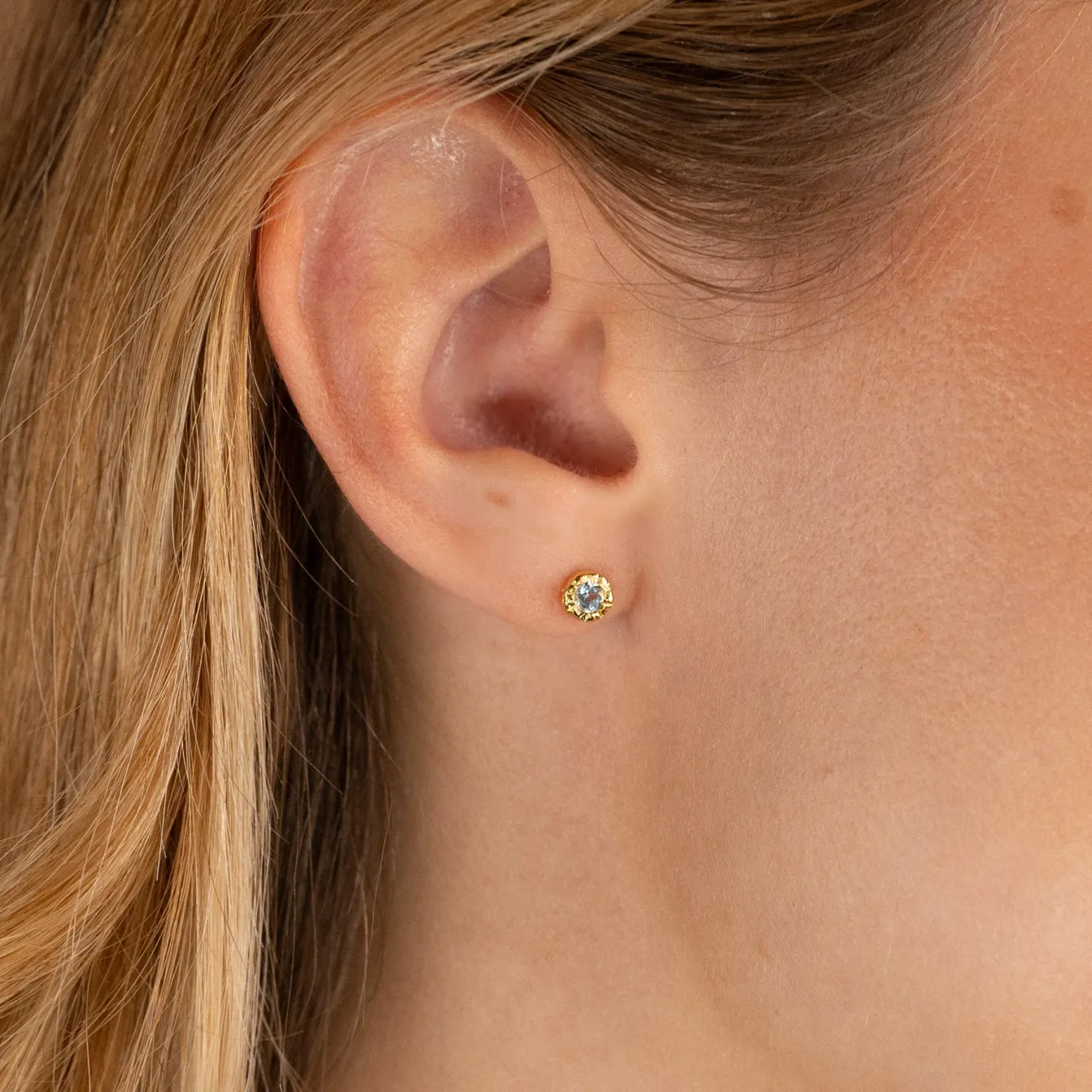 SELENE BLUE TOPAZ GOLDEN STUD EARRING