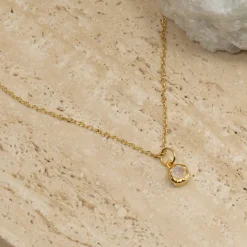 SELENE MOONSTONE GOLDEN PENDANT