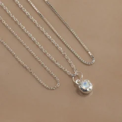 SELENE MOONSTONE SILVER PENDANT