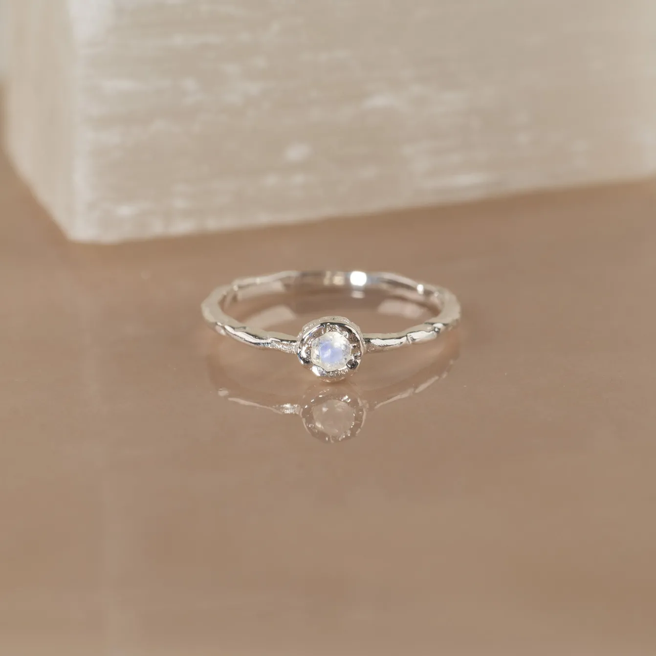 SELENE MOONSTONE SILVER RING