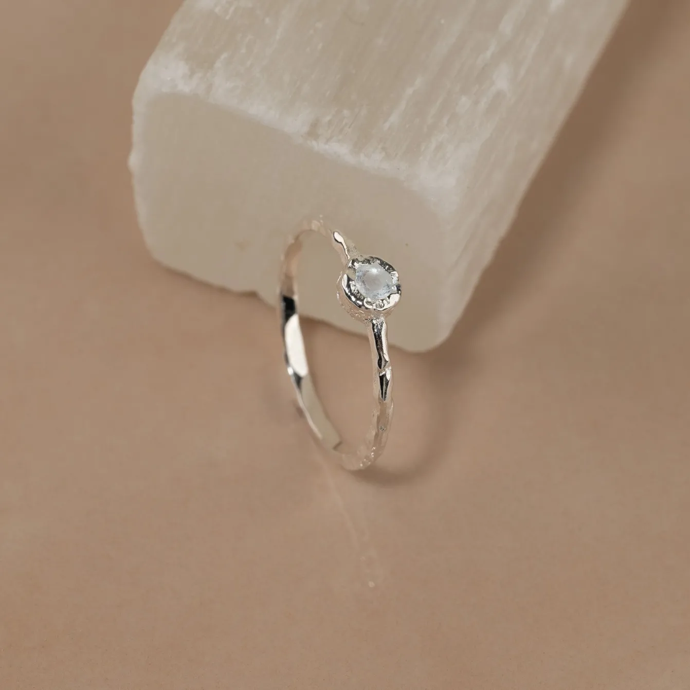 SELENE MOONSTONE SILVER RING