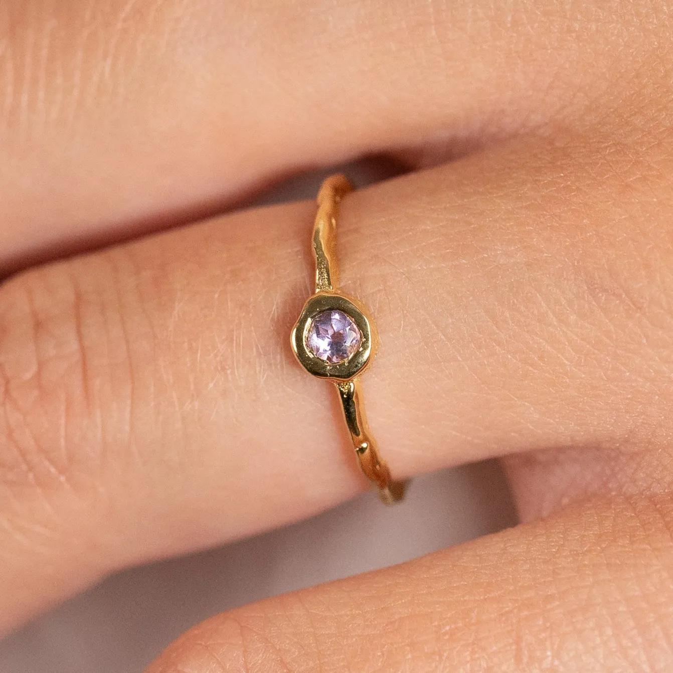 SELENE PURPLE AMETHYST GOLDEN RING