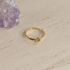 SELENE PURPLE AMETHYST GOLDEN RING