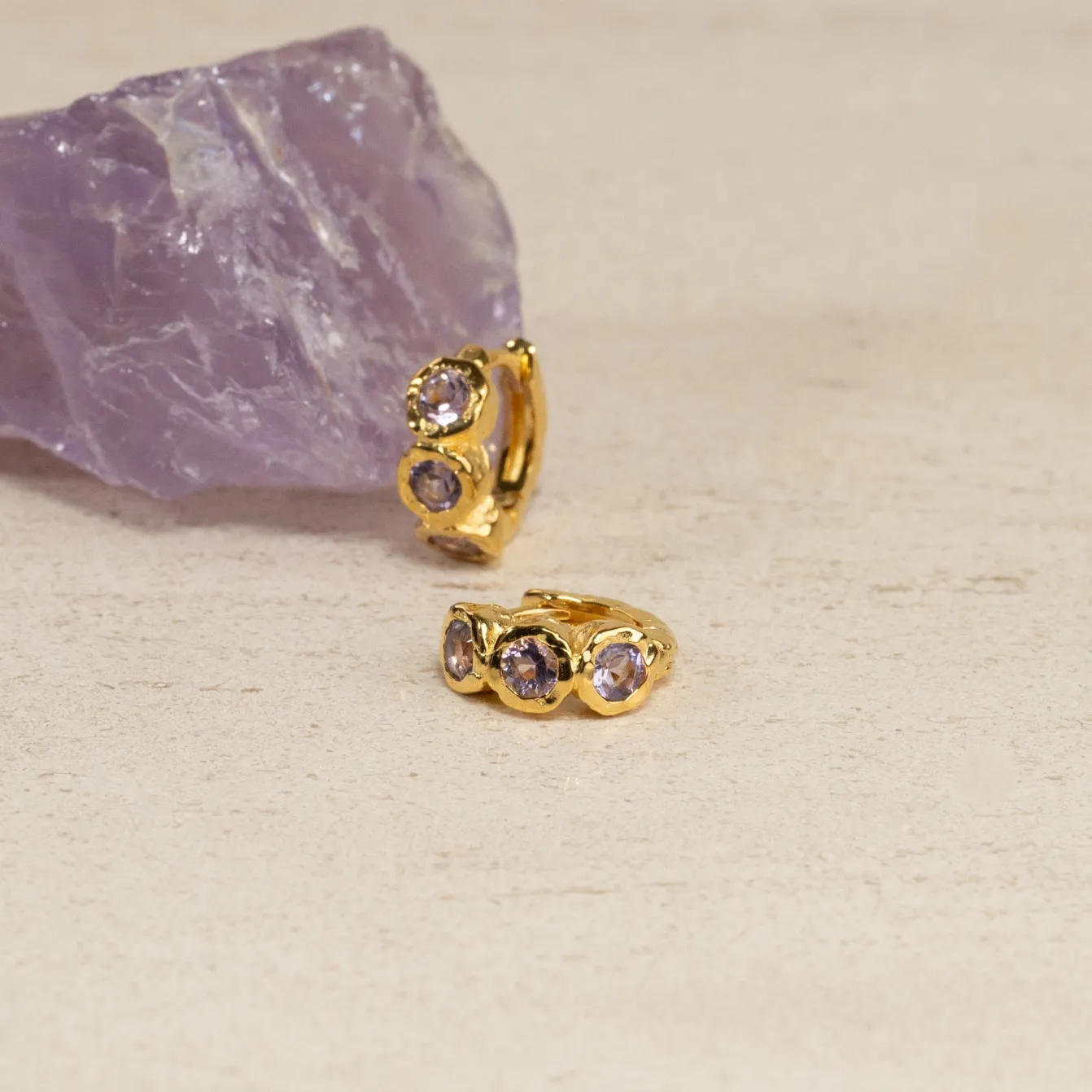 SELENE PURPLE AMETHYST GOLDEN HUGGIE EARRING