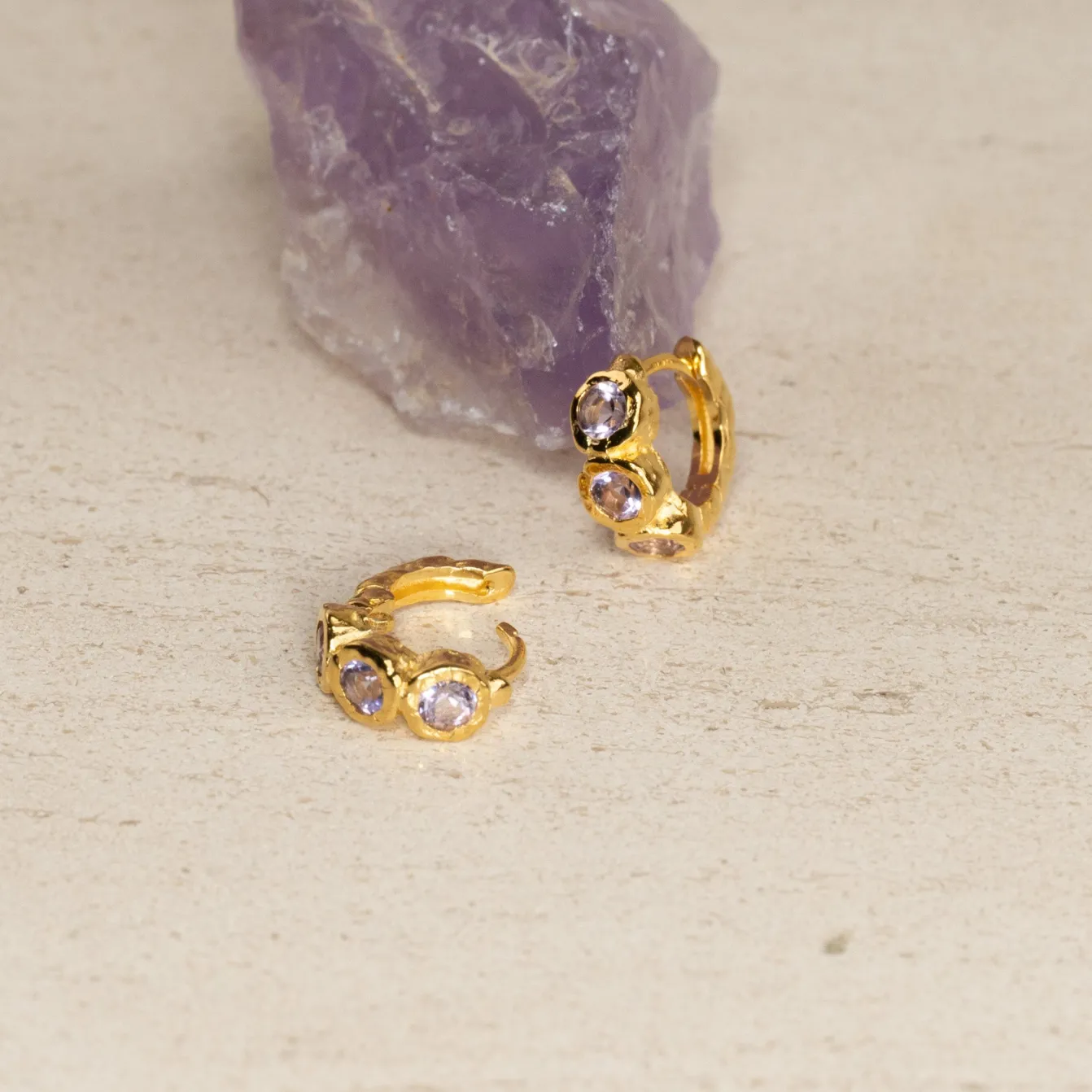 SELENE PURPLE AMETHYST GOLDEN HUGGIE EARRING