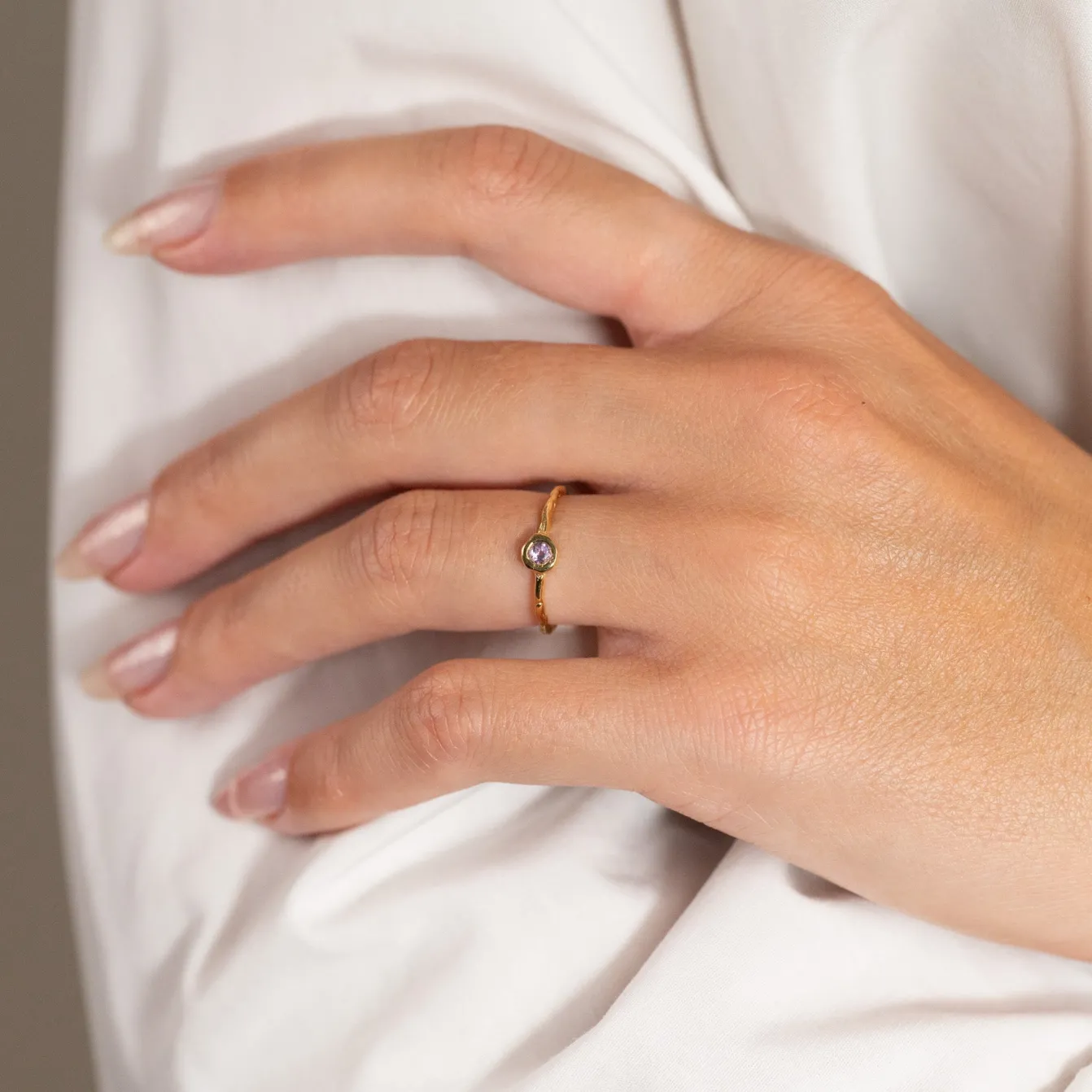 SELENE PURPLE AMETHYST GOLDEN RING
