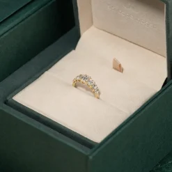 SEVEN STONE OVAL DIAMOND RING - 2.0ct - YG