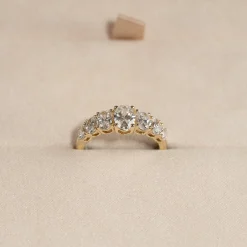 SEVEN STONE OVAL DIAMOND RING - 2.0ct - YG