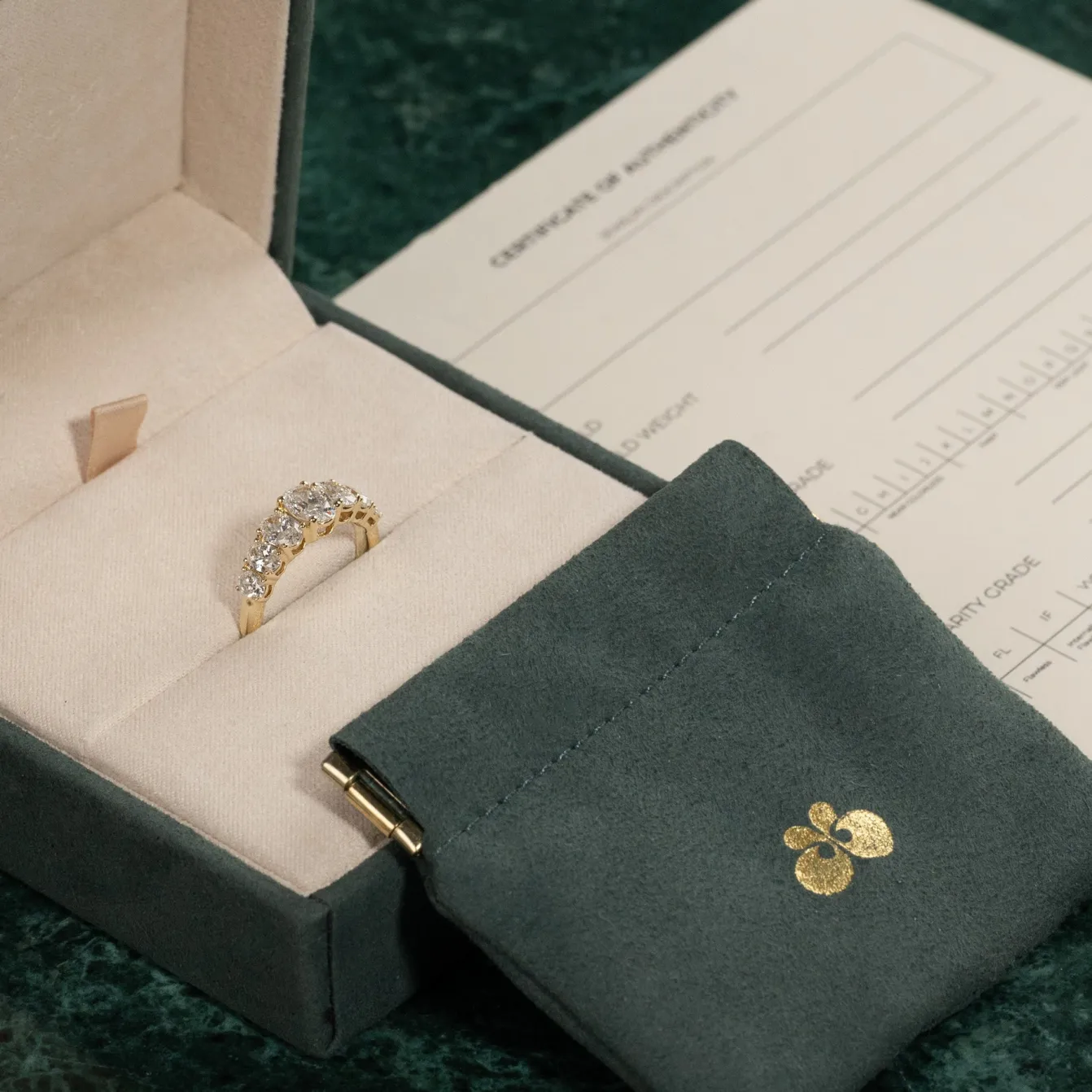 SEVEN STONE OVAL DIAMOND RING - 2.0ct - YG