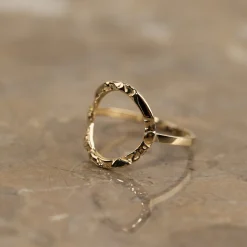 SIERRA SOLID GOLD RING