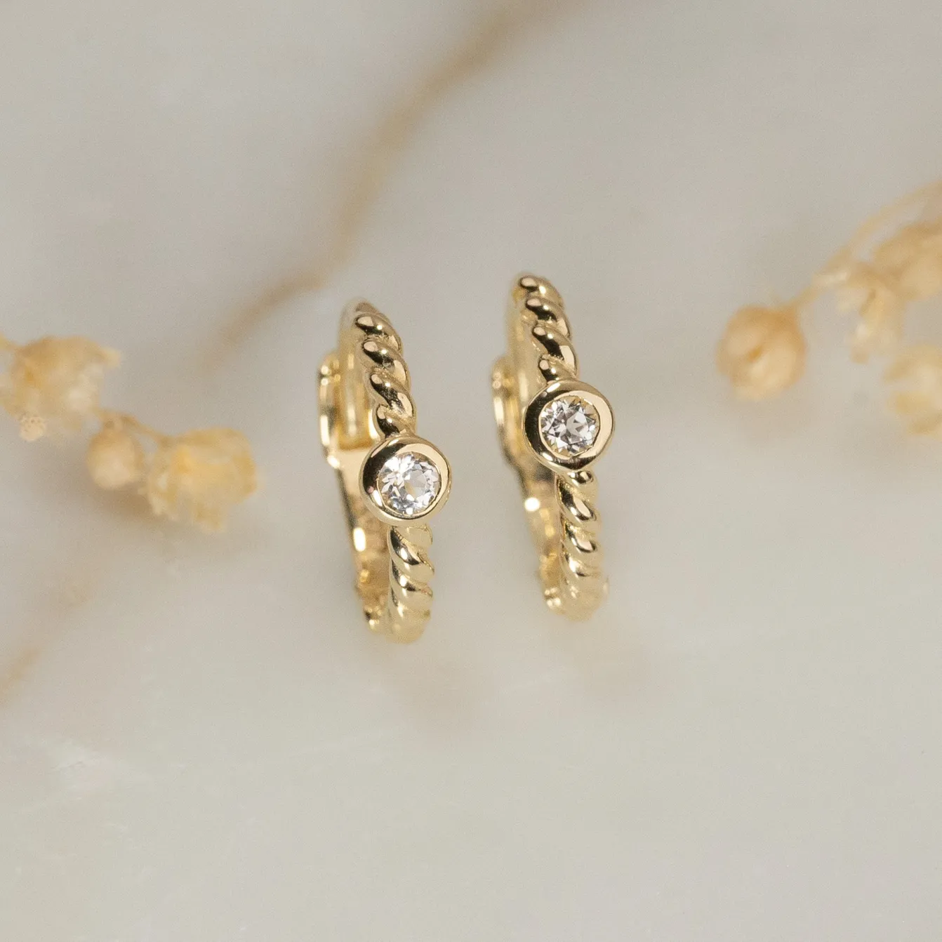 SIGRID WHITE TOPAZ SOLID GOLD CREOL EARRING