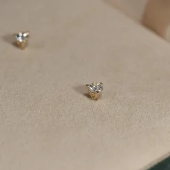 SIMPLE DIAMOND STUD EARRING - 0.33ct - YG