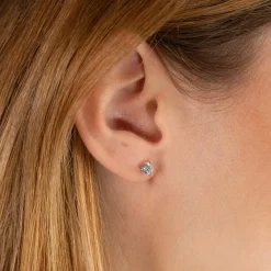 SIMPLE DIAMOND STUD EARRING - 0.75ct - WG