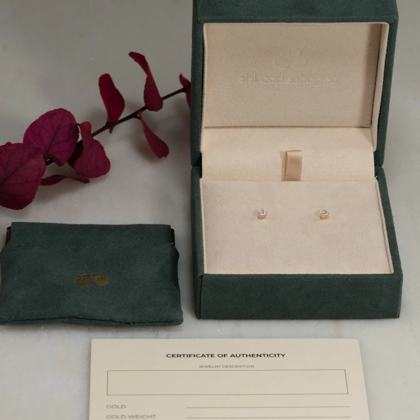 SIMPLE DIAMOND STUD EARRING - 0.33ct - YG
