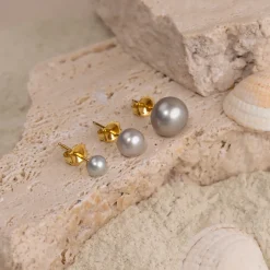 SIMPLE GREY PEARL GOLDEN STUD EARRING